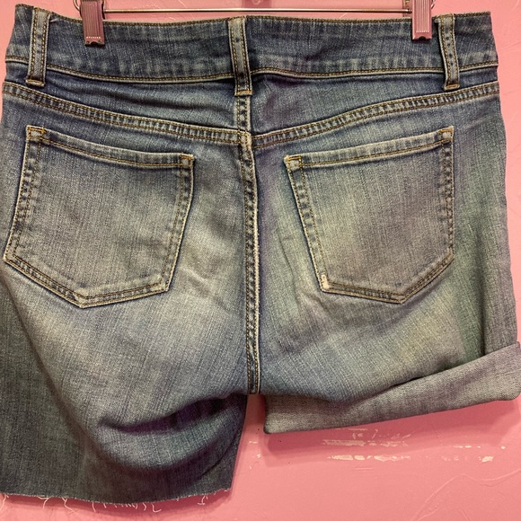 🥰 VS Hipster Size 10 Cutoff Shorts 🩳 - Picture 4 of 10